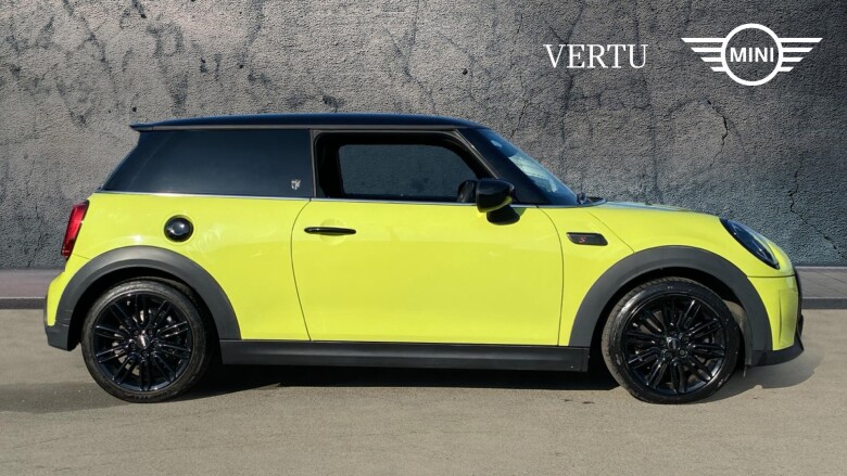 MINI Hatchback 2.0 Cooper S Exclusive 3dr Auto Petrol Hatchback